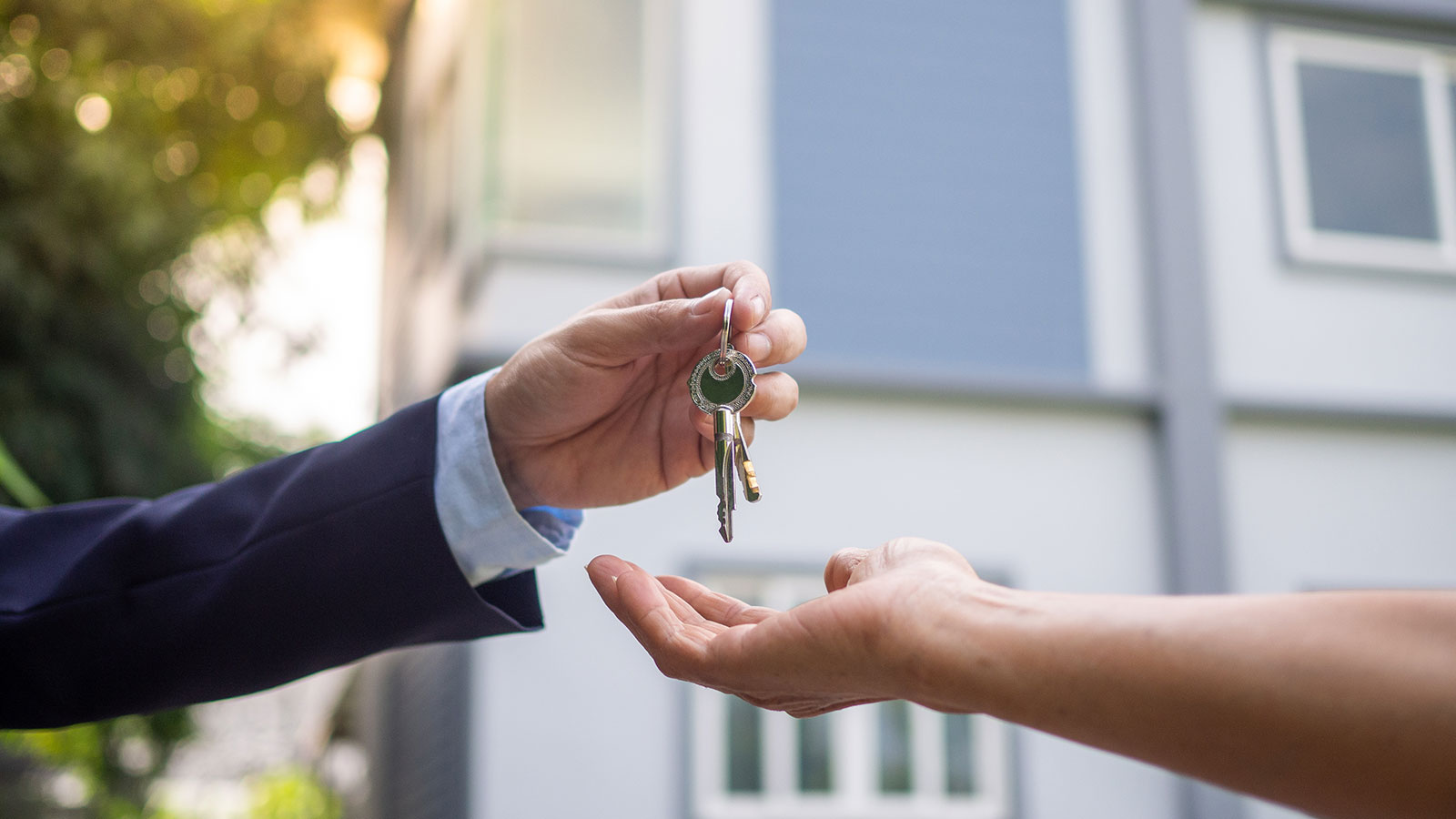 Leistungen für Vermieter Erfolgreiche Schlüsselübergabe an einen neuen Mieter